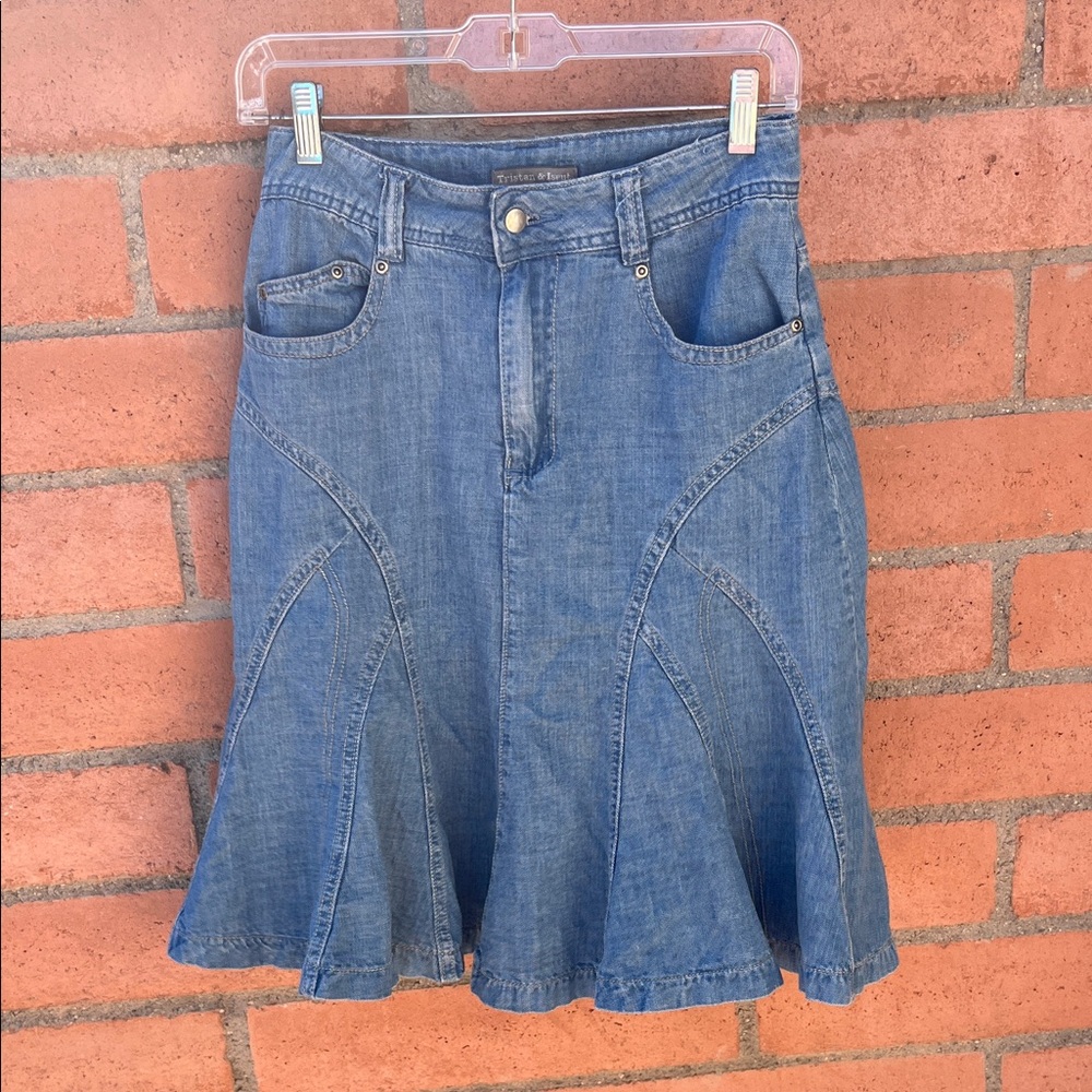 Tristan & Iseut Classic Blue A-Line Denim Skirt, size 4